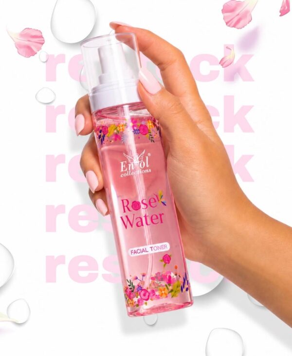 agua de rosas