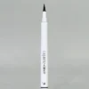 Delineador líquido negro