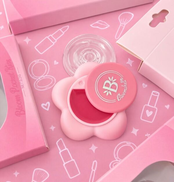 bloom pocket kiss